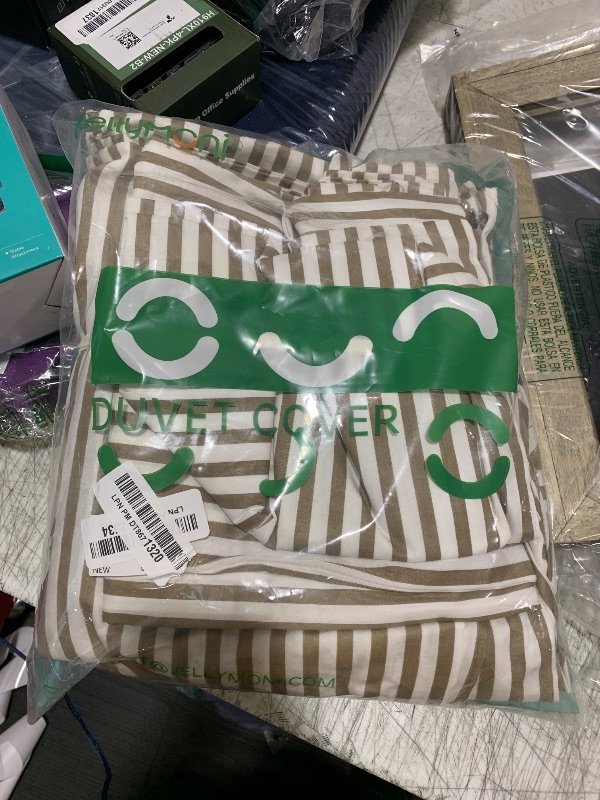 Photo 1 of DUVET COVER 