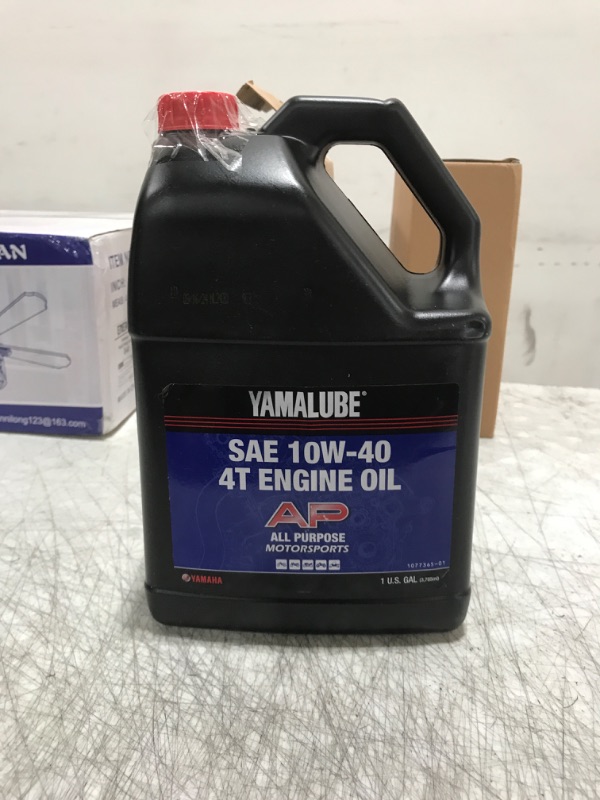 Photo 1 of YAMAHA Original OEM Yamalube ACC-10W40-FS-XX Hi Performance Full Synthetic 4T Engine Oil Yamalube OEM - 1 Gallon