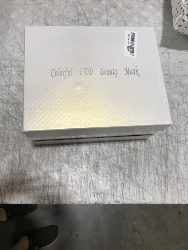 Photo 1 of SDKWDH Red Light Therapy for Face, Led Face Mask Light Therapy, 7 Colors LED Facial Skin Care Mask