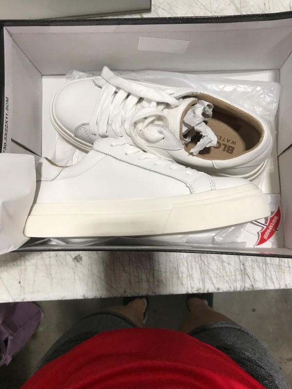 Photo 1 of Blondo Women's Venna Sneaker, White Leather, 6