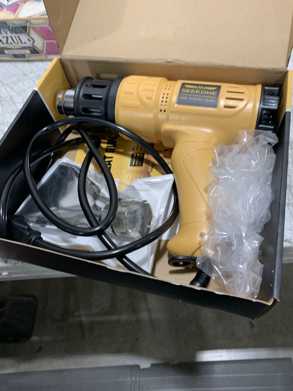 Photo 1 of SEEKONE Heat Gun 1800W 122?-1202??50?- 650??Fast Heating Heavy Duty Hot Air Gun Kit Variable Temperature Control Overheat Protection with 4 Nozzles for Crafts, Shrinking PVC, Stripping Paint(5.2FT)