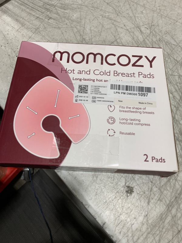 Photo 1 of Momcozy Larger Breast Therapy Packs, Hot and Cold Breast Pads with 2 Soft Covers, Breastfeeding Essentials, 2 Pack