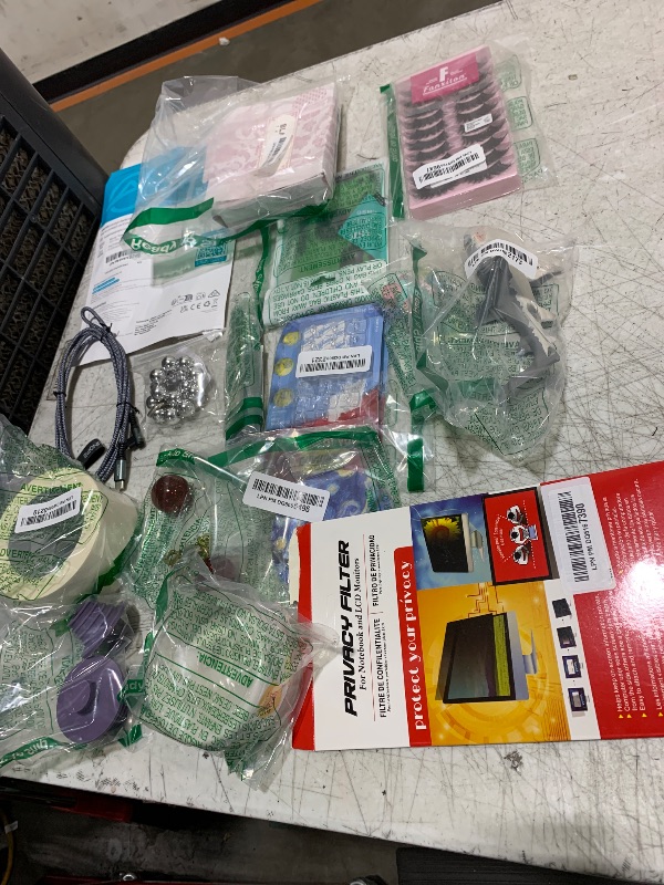 Photo 1 of Bag lot. misc. items 
---final sale / no returns ---
