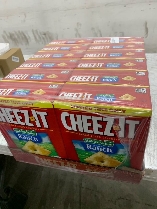 Photo 1 of Cheez-It Cheese Crackers, Baked Snack Crackers, Lunch Snacks, Hidden Valley Ranch, 12.4oz Box (Case of 12)
Exp 05/16/2025