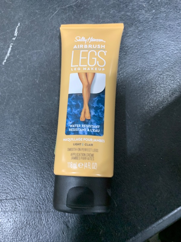 Photo 1 of Sally Hansen Airbrush Legs®, Leg Makeup, Light, Easy Application, Flawless Looking Legs, Water Resistant, Transfer Proof Lotion