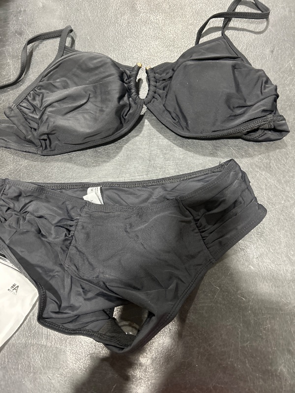Photo 1 of BIKINI LARGE 