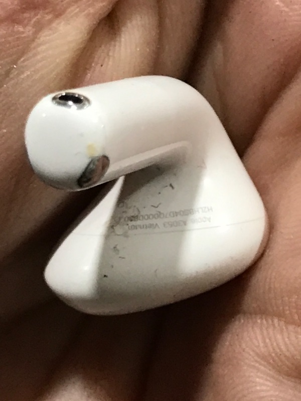Photo 1 of Apple AirPods 4 Wireless Earbuds, Bluetooth Headphones, Personalized Spatial Audio, Sweat and Water Resistant, USB-C Charging Case, H2 Chip, Up to 30 Hours of Battery Life, Effortless Setup for iPhone