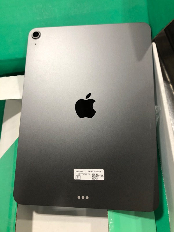 Photo 1 of 2022 Apple iPad Air 5th Gen. (10.9 inch, Wi-Fi, 64GB) Space Gray (Renewed Premium)