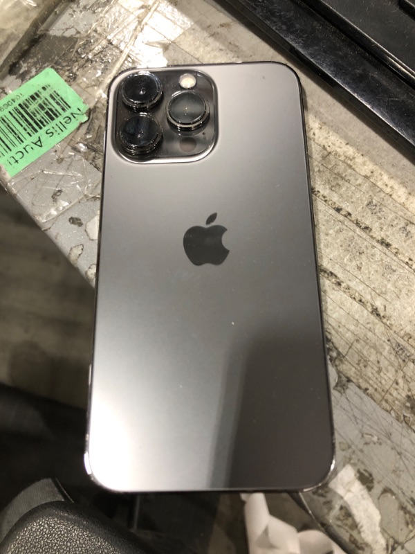 Photo 1 of Apple iPhone 13 Pro, 512GB, Graphite - Unlocked (Renewed)