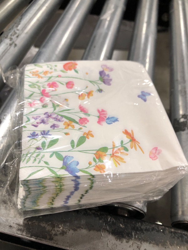 Photo 1 of 100 PCS Wildflower Cocktail Napkins Disposable Spring Floral Party Napkins 3-Ply Spring Flower Butterfly Paper Napkin for Wedding Bridal Baby Shower Birthday Tea Party Supplies