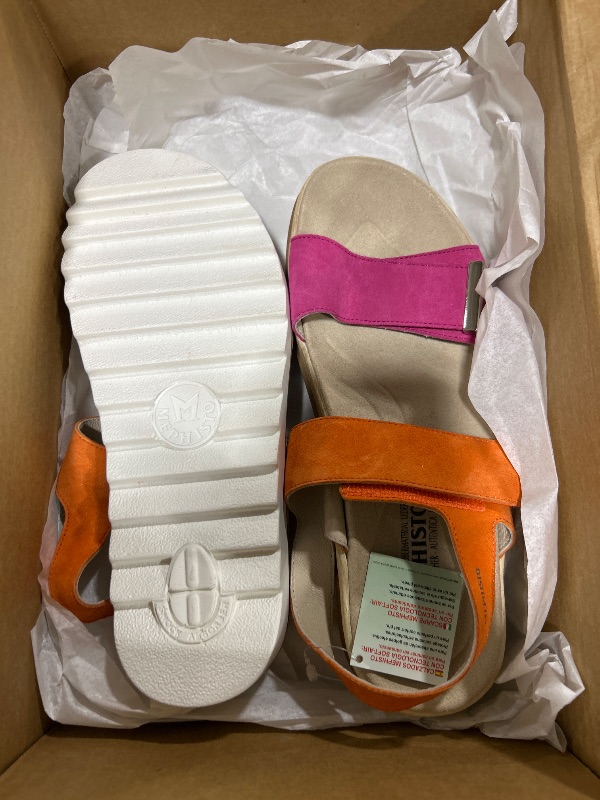 Photo 1 of Mephisto Women's Dominica Sandal, Fuchsia, 6