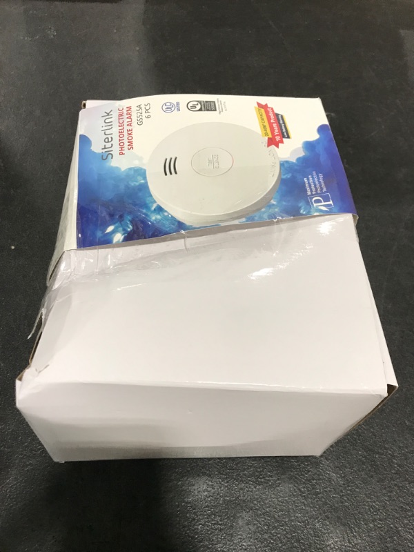 Photo 1 of Siterlink  Detectors 10 Year Battery Operated,UL217-9th Listed Smoke Alarm with Test-Silence Button,Photoelectric Sensor Fire Alarms Smoke Detectors with LED Lights for Home, GS525A (6 Pack)