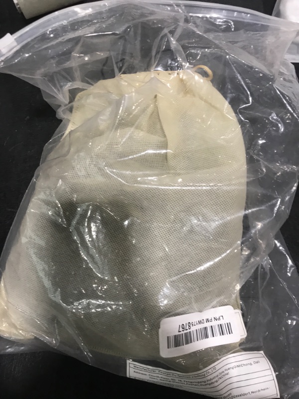 Photo 1 of Amznlady V Part Wigs Straight Brazilian Virgin Human Hair Wigs for Black Women Upgrade U Part Wigs Glueless Full Head Clip In Half Wig V Shape Wigs No Leave Out Lace Front Wigs 180% Density Natural