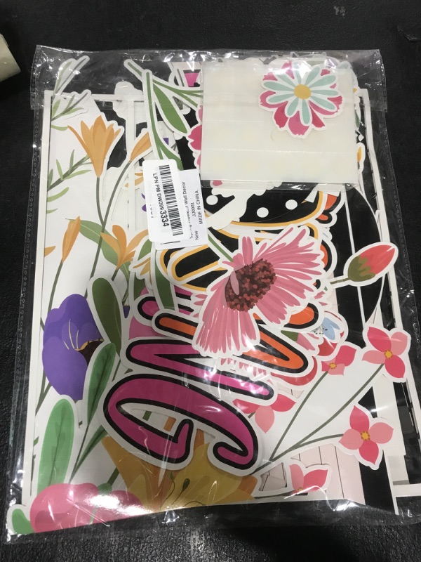 Photo 1 of Summer Reading Flowers Bulletin Board Classroom Decorations Reading Helps Your Mind Bloom Cutouts Wildflower Positive Bulletin Board for Floral Back to School Home Nursery Chalkboard Door Wall Decor