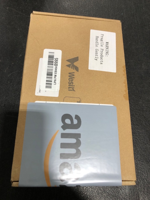 Photo 1 of Wesiti Capiz Shells Round Natural 2 Inch Sea Oyster Shells for Crafting with 2 Holes for Wind Chimes DIY Craft Hanging(180 Pcs)