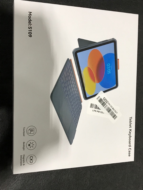 Photo 1 of Case with Keyboard for iPad 10th Generation & 11th (A16, 2025): Bluetooth Wireless Detachable Magnetic Stand Rechargeable Keyboard with Folio Slim Compact Removable Cover with Trackpad, White Backlit