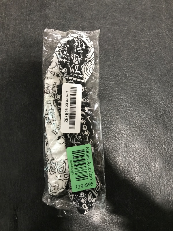 Photo 1 of Hicarer 2 Pieces Bandana Headband for Women, Knot Retro Print Bandana Paisley Print Headband Adjustable Headwrap(White, Black)