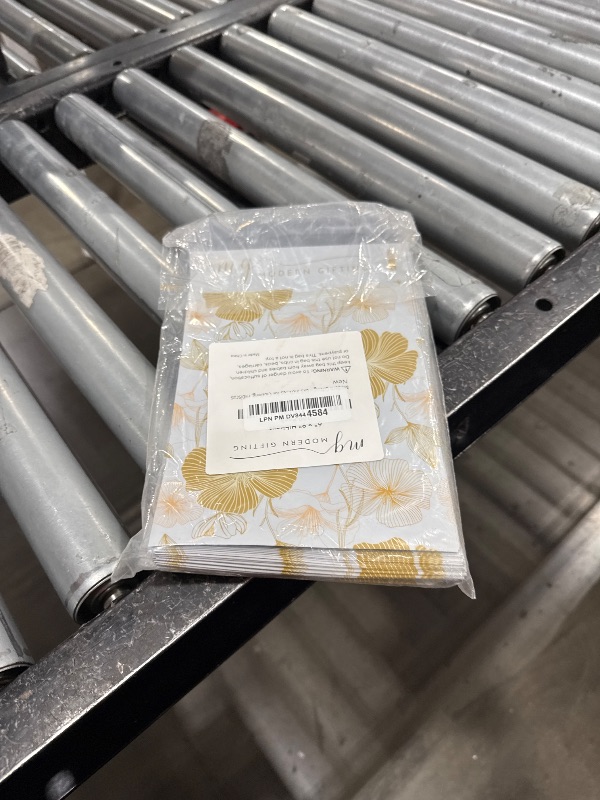 Photo 1 of Modern Gifting – 6x9 Inch (100 Pack) Eco Smart Sustainable Poly Mailers - Rustic Vintage Boho Shipping Bags Small Business - Eco Friendly Spring Boutique Mailing Envelopes - Elegant Floral (Hibiscus)