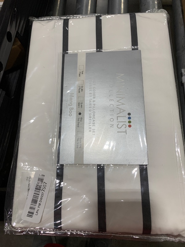 Photo 1 of MengBoo Karen 3 Pieces White Duvet Cover Set Without Filling Grey Stripe Trim 100% Egyptian Cotton 300 Thread Count Soft Sateen Hotel Collection Zipper Closure Corner Ties (White Grey, King)…