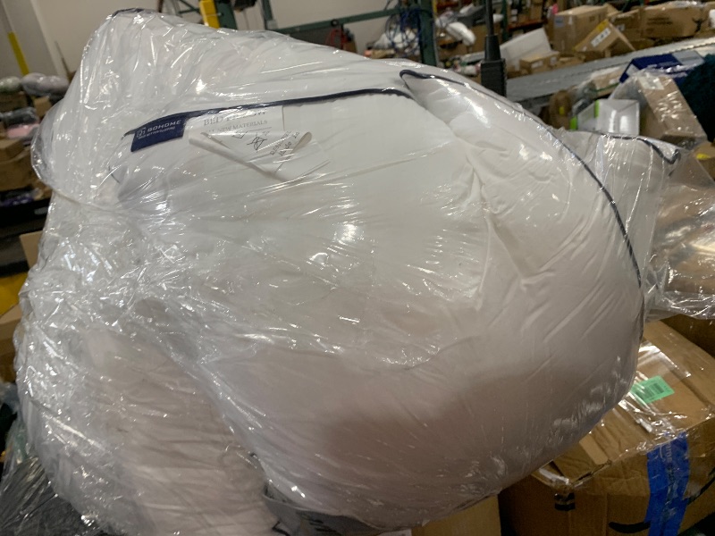 Photo 1 of GOHOME Pillows Standard Size Set of 4 - Bed Pillows for Sleeping 4 Pack, Cooling Supportive Hotel Pillows with Premium Soft Down Alternative Fill for Side Stomach and Back Sleepers