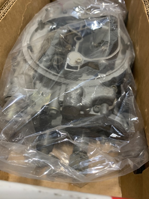 Photo 1 of Edelbrock 1405 Performer 600 CFM Square Bore 4-Barrel Air Valve Secondary Manual Choke New Carburetor
