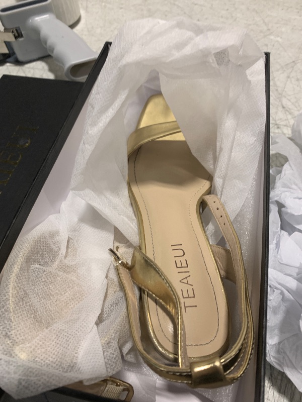 Photo 1 of TEAIEUI Women's Heeled Sandals Strappy Low Block Heels Chunky for Women Comfortable Ankle Strap Open Toe Party Wedding Dress Shoes for Women Dressy Gold 6.5