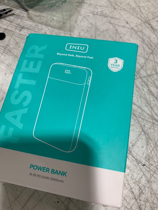 Photo 1 of INIU Portable Charger, 22.5W 20000mAh USB C in & Out Power Bank Fast Charging, PD 3.0+QC 4.0 LED Display Phone Battery Pack Compatible with iPhone 16 15 14 13 Pro Samsung S23 Google iPad Tablet, etc