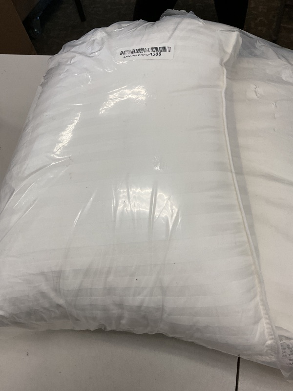 Photo 1 of Beckham Hotel Collection Bed Pillows King Size Set of 2 - Down Alternative Bedding Gel Cooling Big Pillow for Back, Stomach or Side Sleepers