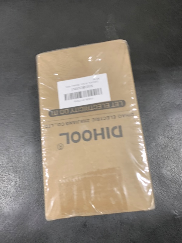 Photo 1 of DIHOOL 30 Amp DC Circuit Breaker, Solar Panel Disconnect Switch, RV Miniature Circuit Breaker 400V