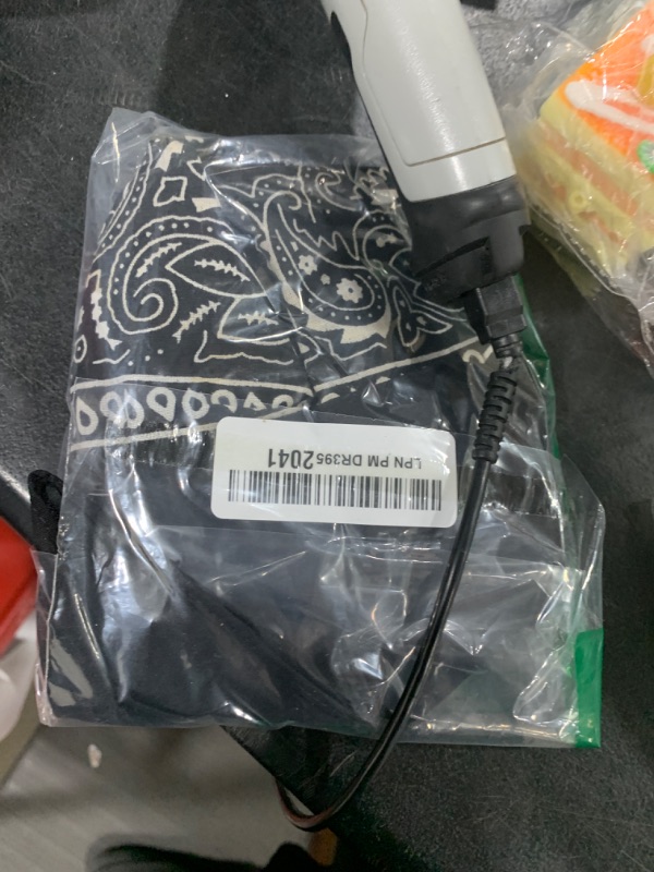 Photo 1 of Large Bandana Headband - Handkerchief Bandanas for Men & Women - Paisley Bandana polyester 