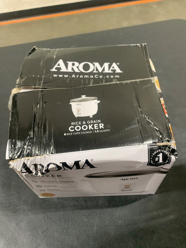 Photo 1 of Aroma Housewares Aroma 6-cup (cooked) 1.5 Qt. One Touch Rice Cooker, White (ARC-363NG), 6 cup cooked/ 3 cup uncook/ 1.5 Qt.