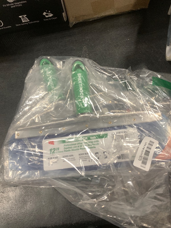 Photo 1 of USG Sheetrock 2-Piece Offset Drywall Taping Knife Set - 10" and 12" w/Blue Steel Blade