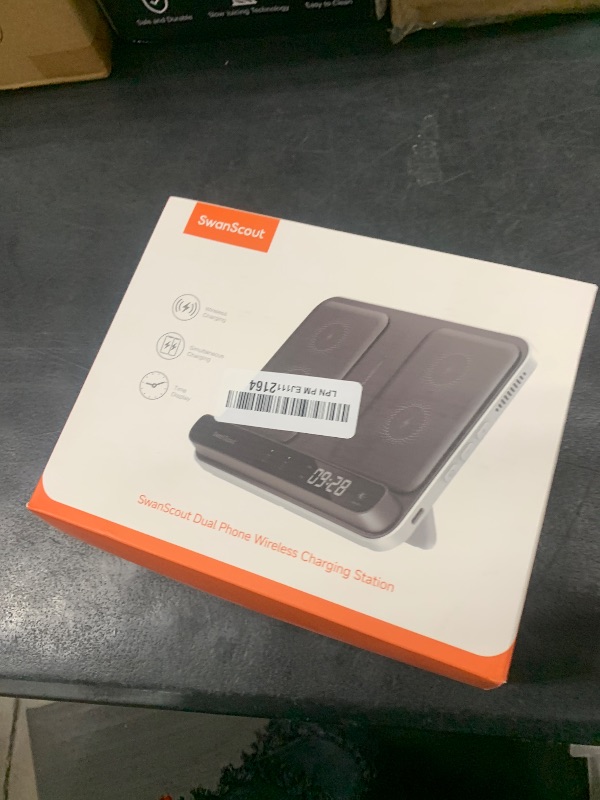 Photo 1 of SwanScout Wireless Charger for Samsung Z Fold/S25 Ultra, 30W Fast Charging Station for Samsung Z Fold 6/5/4/3/2, Foldable Charger Stand for Galaxy Watch 7/Ultra/6/5/4/3, SwanScout 710FS