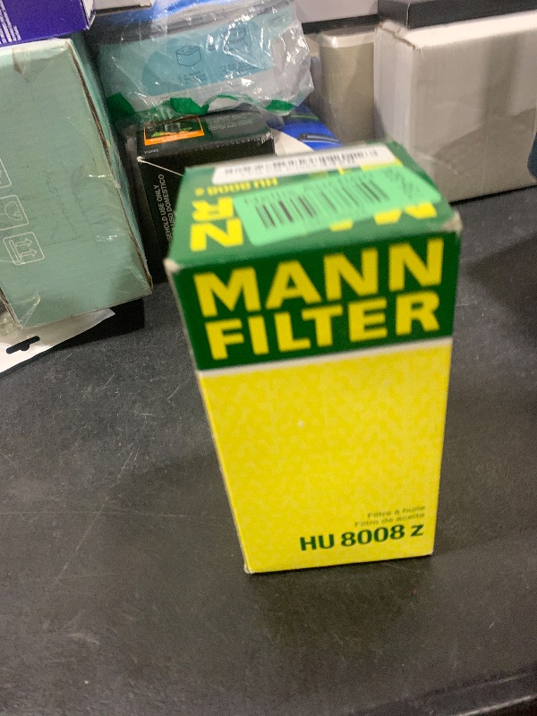 Photo 1 of MANN-FILTER HU 8008 Z Oil Filter - Cartridge