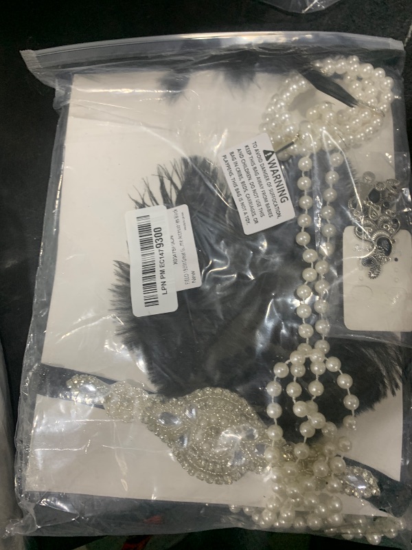 Photo 1 of EIELO 1920s Great Gatsby Accessories Set for Women Headpiece Headband Flapper Roaring 20s Costume Accessories