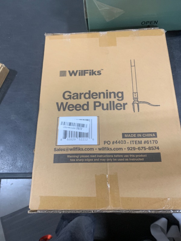Photo 1 of Puller Tool, Stand Up Heavy Duty Weed Remover Tool, Foot Platform Design - Wooden 41 Inches Long Handle - 4 Claw Steel Head Weeder Tool, Garden Hand Weeding Tool Smoothly Remove Weeds