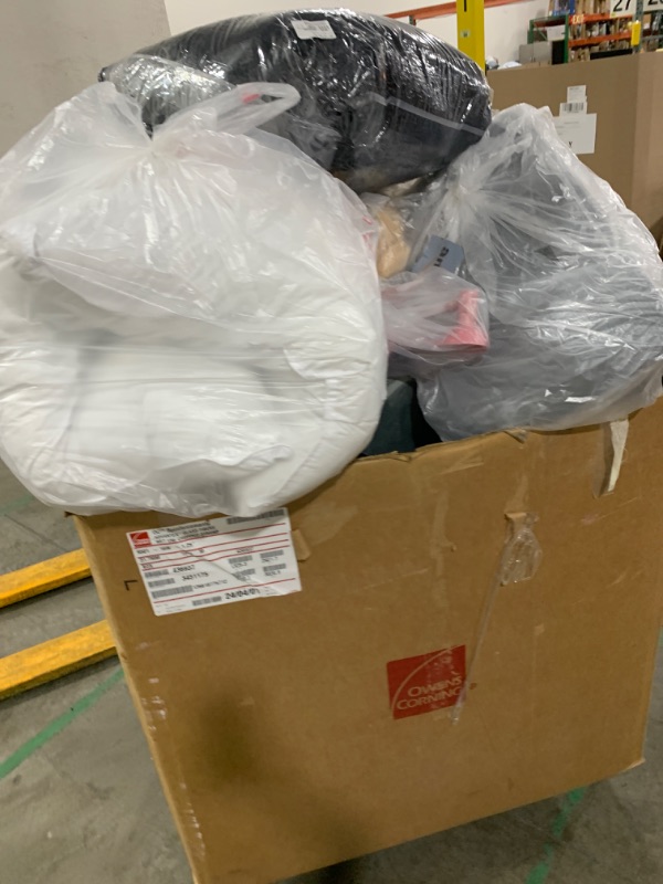 Photo 1 of HOME COMFORT BUNDLE OF 20 ITEMS 