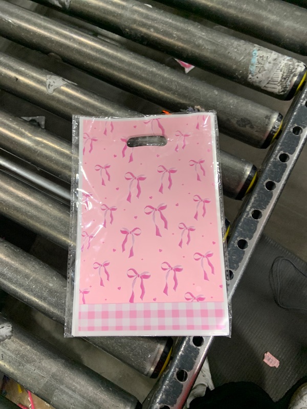 Photo 1 of CANIPHA 50Pcs Pink Bow Gift Bag Supplies Favors, Candy Bags, Bow goodie Dags, Pink Bow Party Favors Light Color Goodie Bags for Birthday Party Suitable for Themed Events