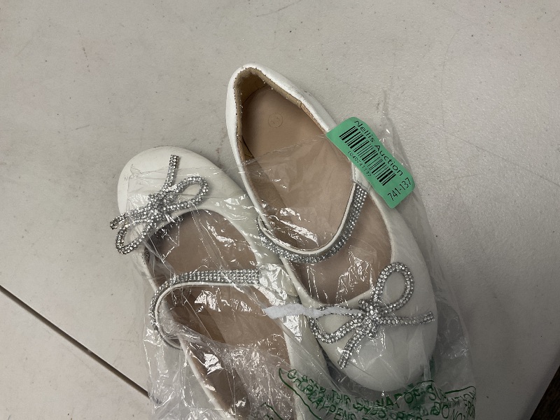 Photo 3 of K KomForme Girl's Bow Mary Jane Dress Shoes Ballet Princess Flats with Rhinestone Strap for Party Wedding School, Toddler/Little Kid/Big Kid White Size 13