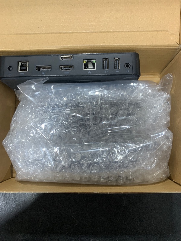 Photo 1 of Dell USB 3.0 Ultra HD/4K Triple Display Docking Station (D3100), Black