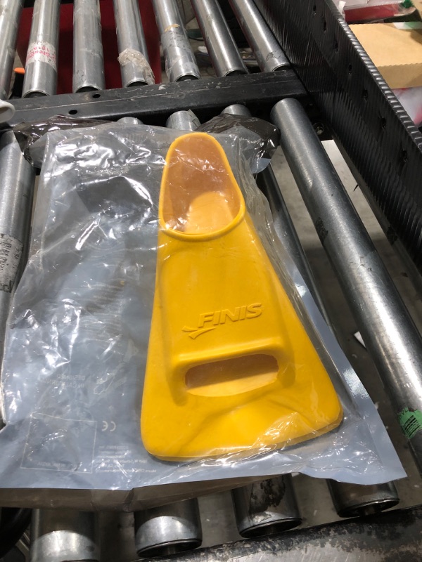 Photo 1 of SHORT BLADE TRAINING FINS