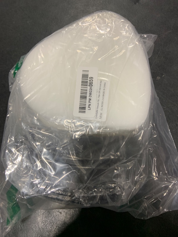Photo 1 of 2 + 4 Pack Filters for Shark Vacuum Navigator Lift Away Filter Replacement NV350 NV351 NV352 NV355 NV356E NV360 UV440 UV540 CU500 XFF350 XHF350