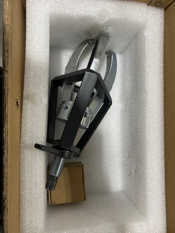 Photo 1 of BESTOOL 3 Jaw Gear Puller,2 Ton Pulley Puller Tool, Removal Tool for Gears, Pulley, Flywheel