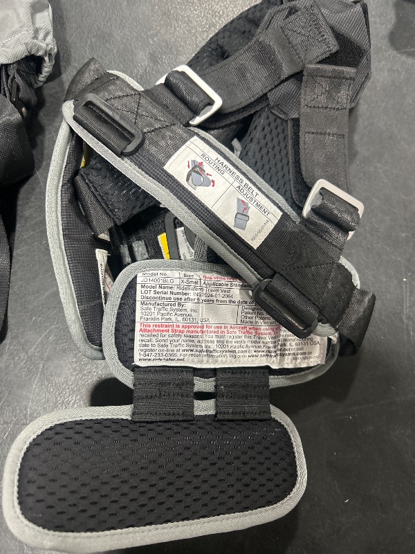 Photo 1 of RideSafer - Extra Small Black, Lightweight, Compact, Portable Car Seat - Perfect for Travel and Everyday Child Safety