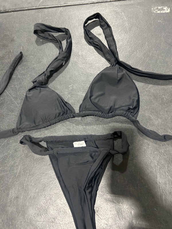Photo 1 of XS BIKINI 