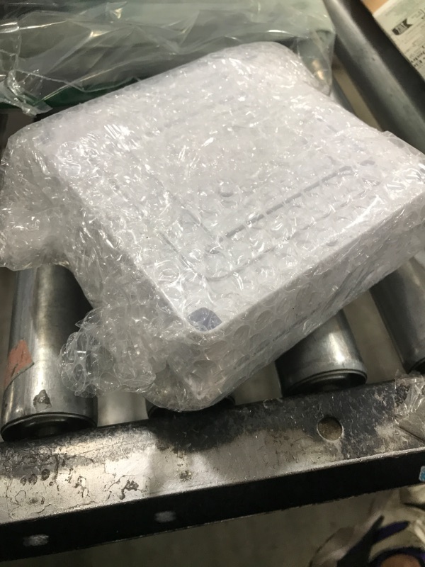 Photo 1 of LeMotech Junction Box, Electrical Box IP65 Water Resistant Dustproof ABS Plastic Project Enclosure for Electronics White 5.9 x 5.9 x 2.8 inch