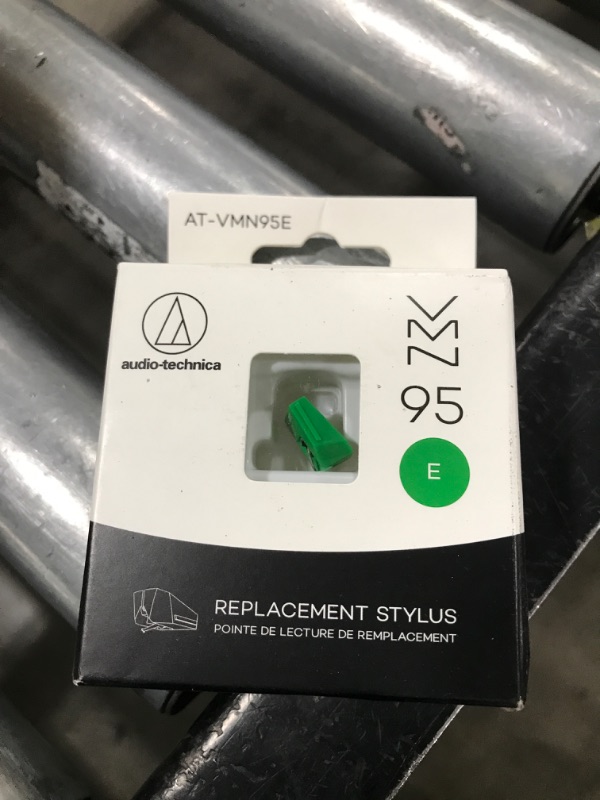 Photo 1 of Audio-Technica AT-VMN95E 0.3 x 0.7mil Elliptical Replacement Stylus for AT-VM95E Cartridge