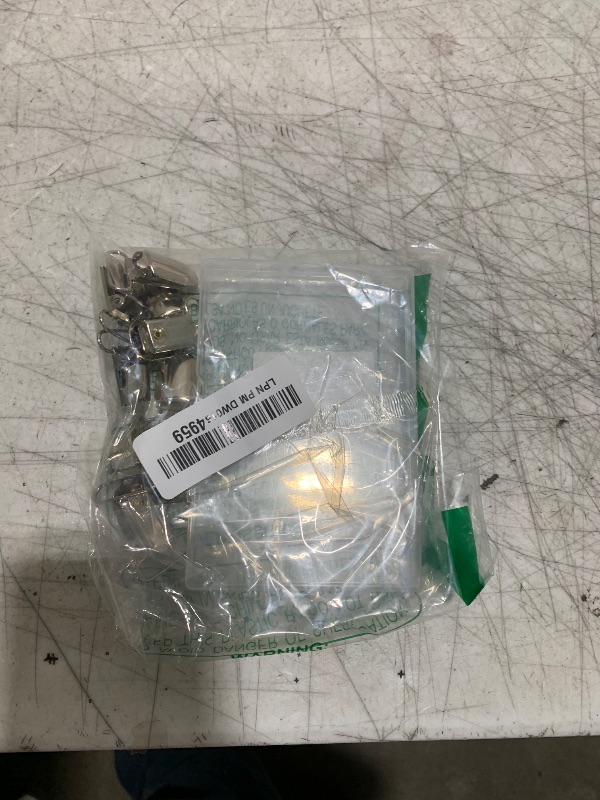 Photo 1 of 20pcs Silver Pacifier Suspender Clips, 0.98in Sheet Straps Holder Fasteners Clips Metal Duvet Clip to Hold Secure Comforter Inside Padded Blanket Snaps for Mattress Pad Cover Sofa Cushion Bedding