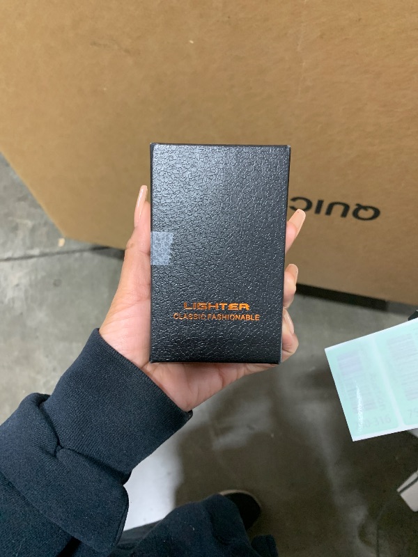 Photo 1 of Carbon Steel ?????? and Lighter Set, Built-in ?????, Triple Jet Flame Butane Torch Lighter, Refillable Windproof Gas Lighter, Gifts for Men. Grey. (Sold Without Gas)