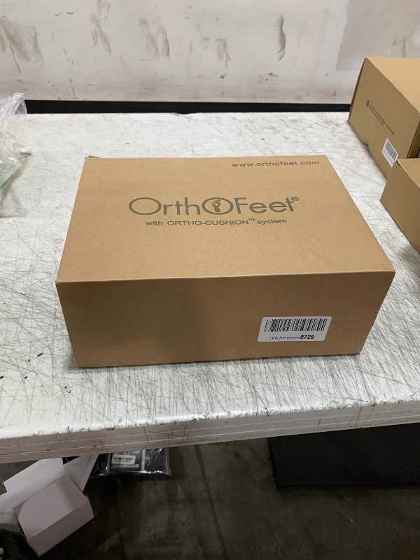 Photo 1 of Orthofeet Men's Orthopedic Black Knit Yari Hands-Free Sneakers, Size 10 Wide